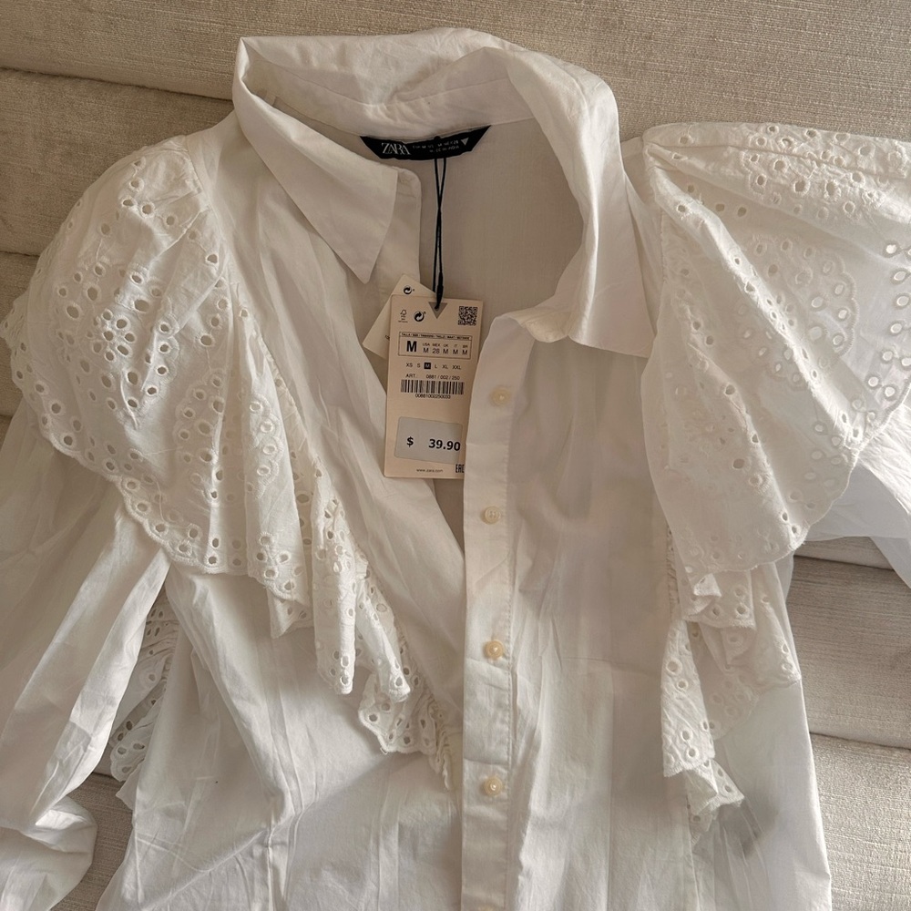 Zara white shirt with embroidery details and puff sleeves - Picture 3 of 4